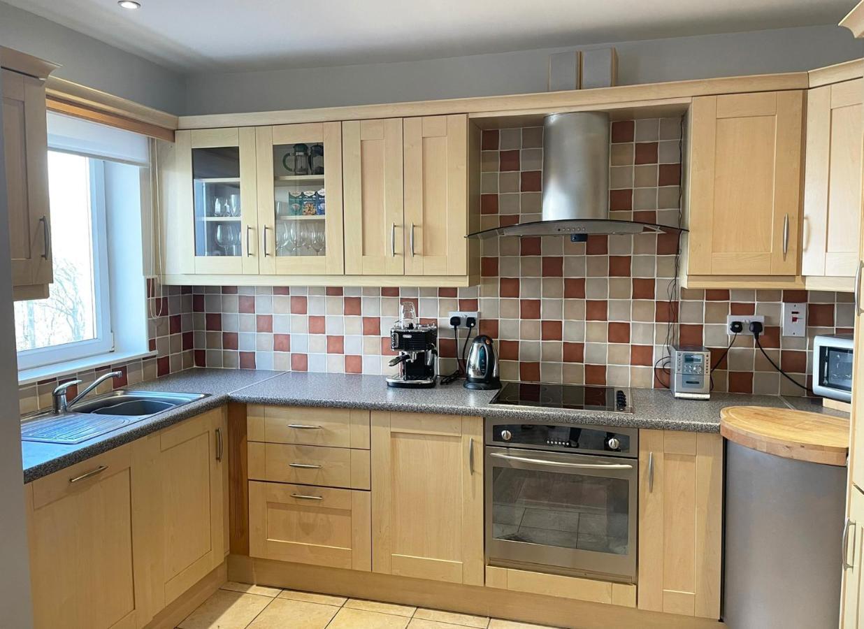 Ballycotton Holiday Apartment No 6 By Trident Holiday Homes Экстерьер фото