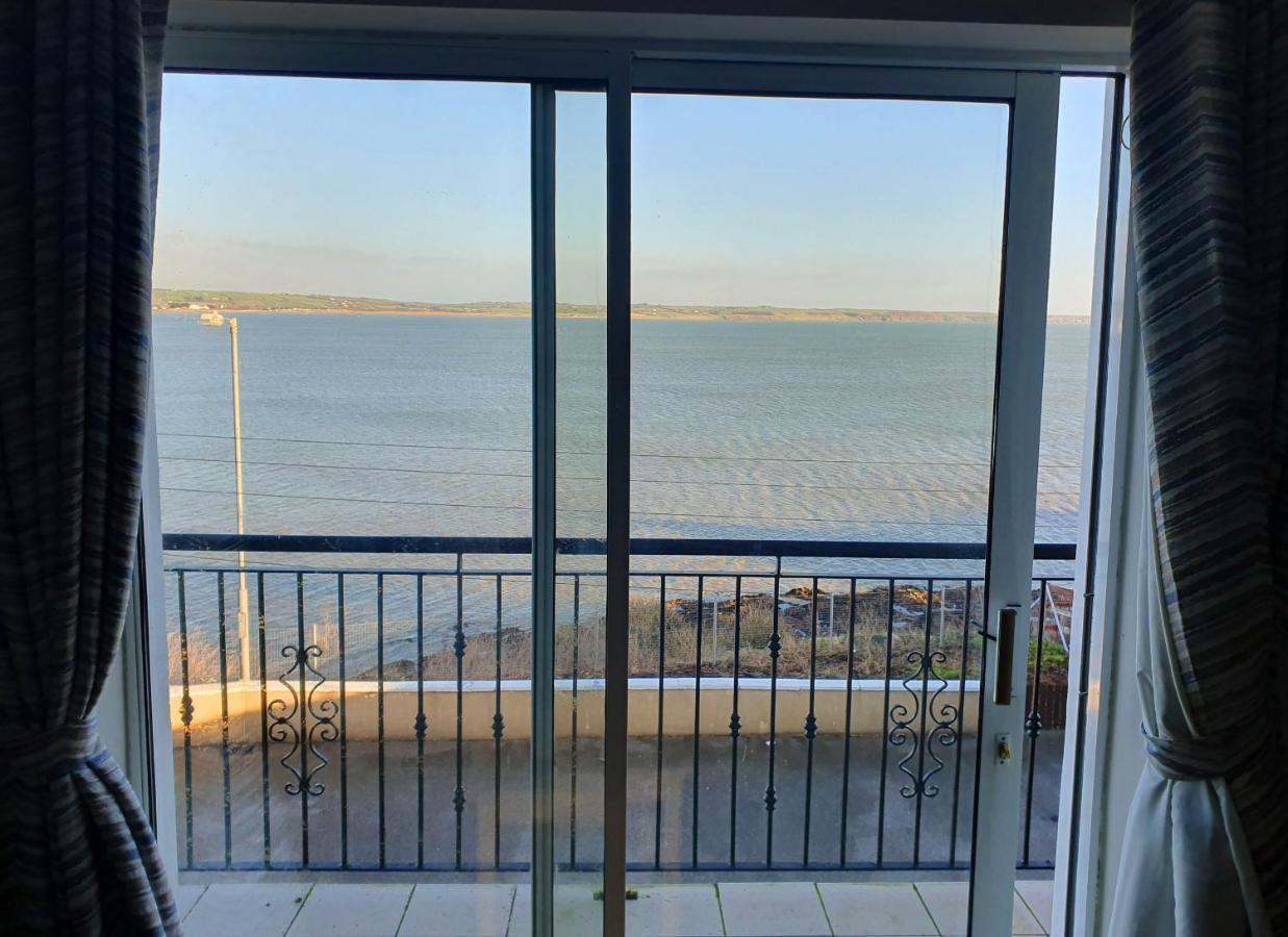Ballycotton Holiday Apartment No 6 By Trident Holiday Homes Экстерьер фото